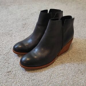 Kork-Ease Black Ankle Boots with Brown Heel